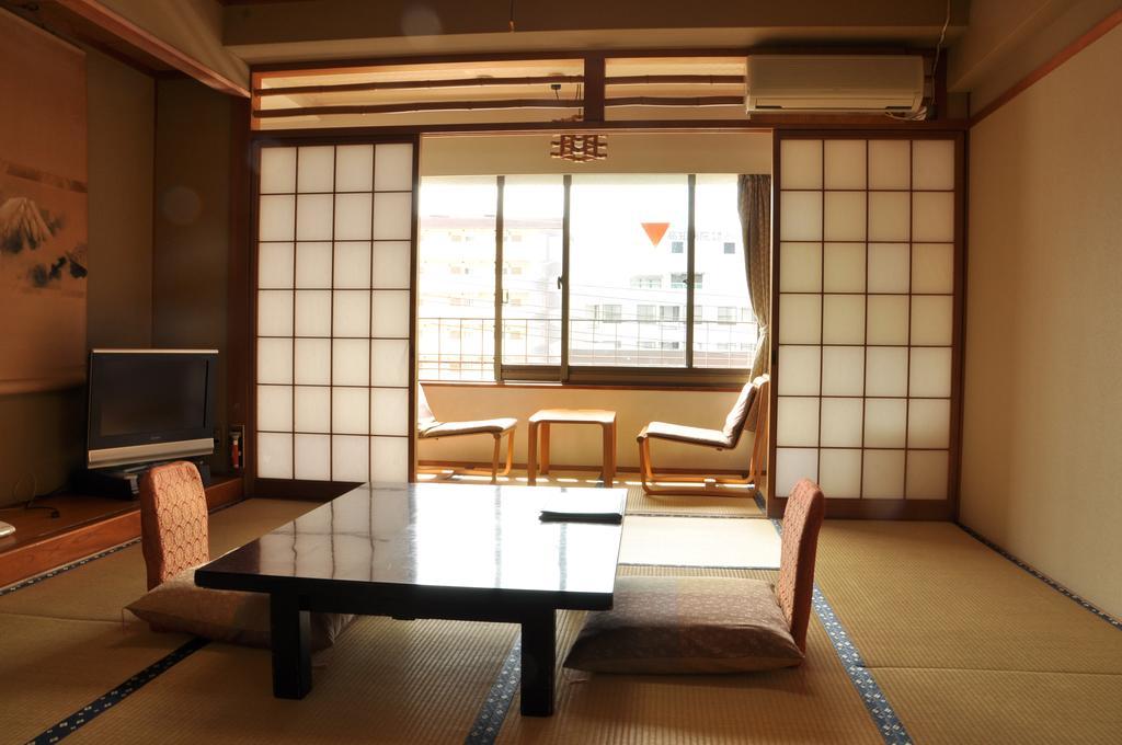 Kōchi 吉万旅馆酒店 外观 照片