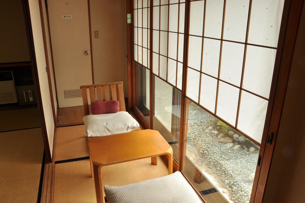 Kōchi 吉万旅馆酒店 外观 照片